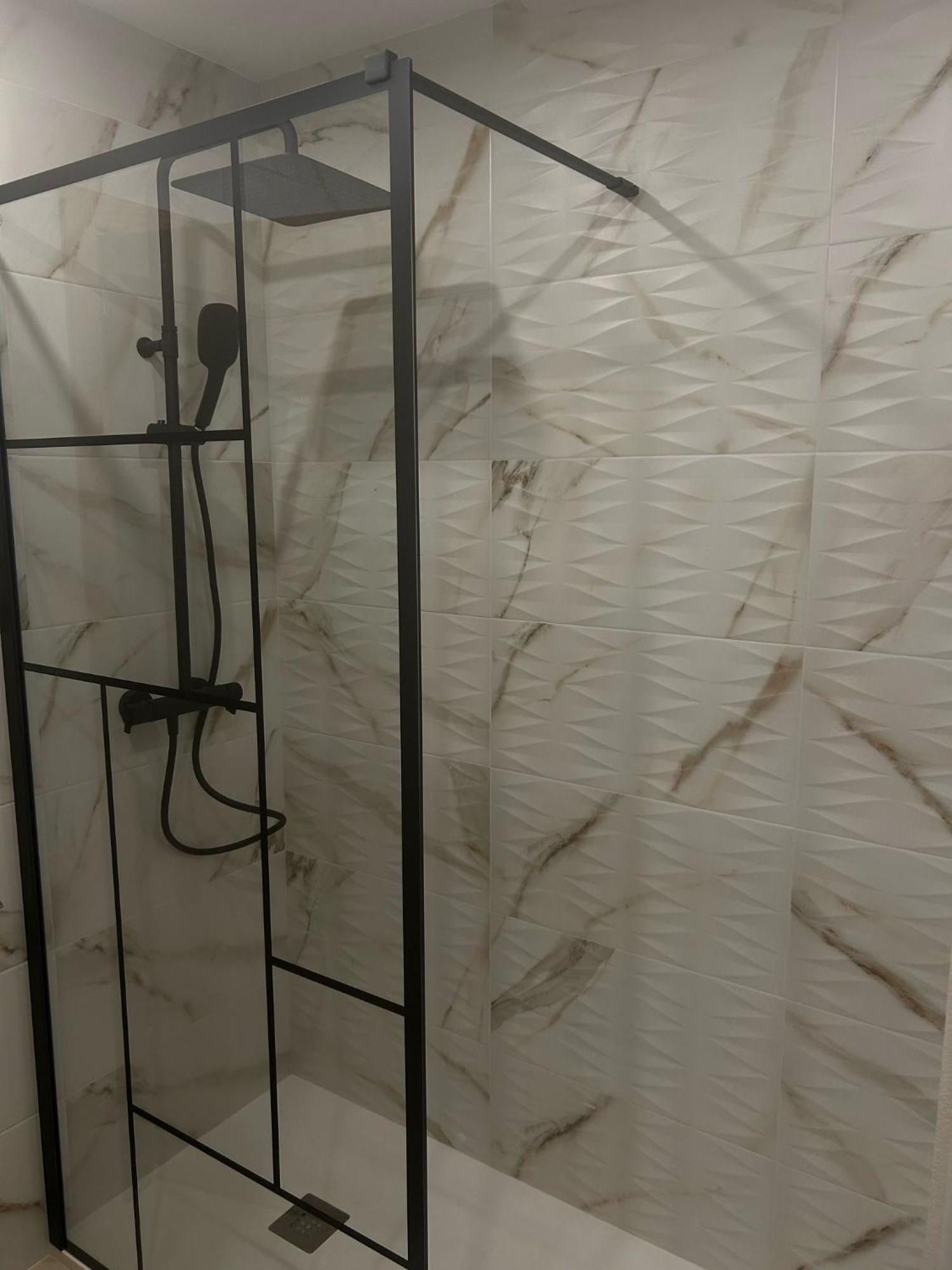 Apartamento Primera Linea De Playa Paseo Maritimo Perla 5 Fuengirola Zewnętrze zdjęcie